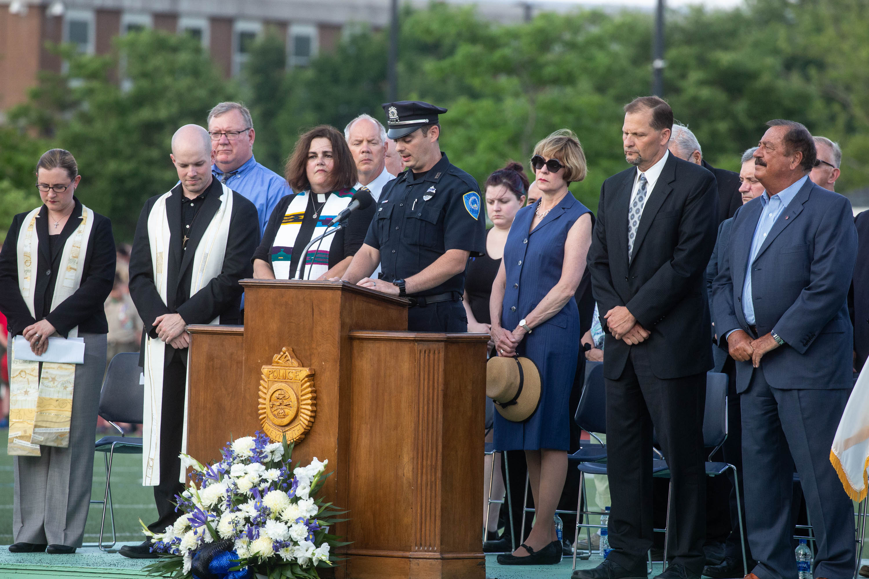 thousands-turn-out-to-pay-respects-to-fallen-weymouth-police-officer